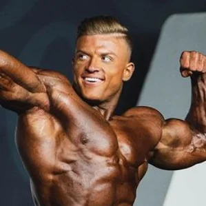 Read more about the article Let’s talk Olympia Debuts! | Urs Kalecinski | Mr Olympia 2021